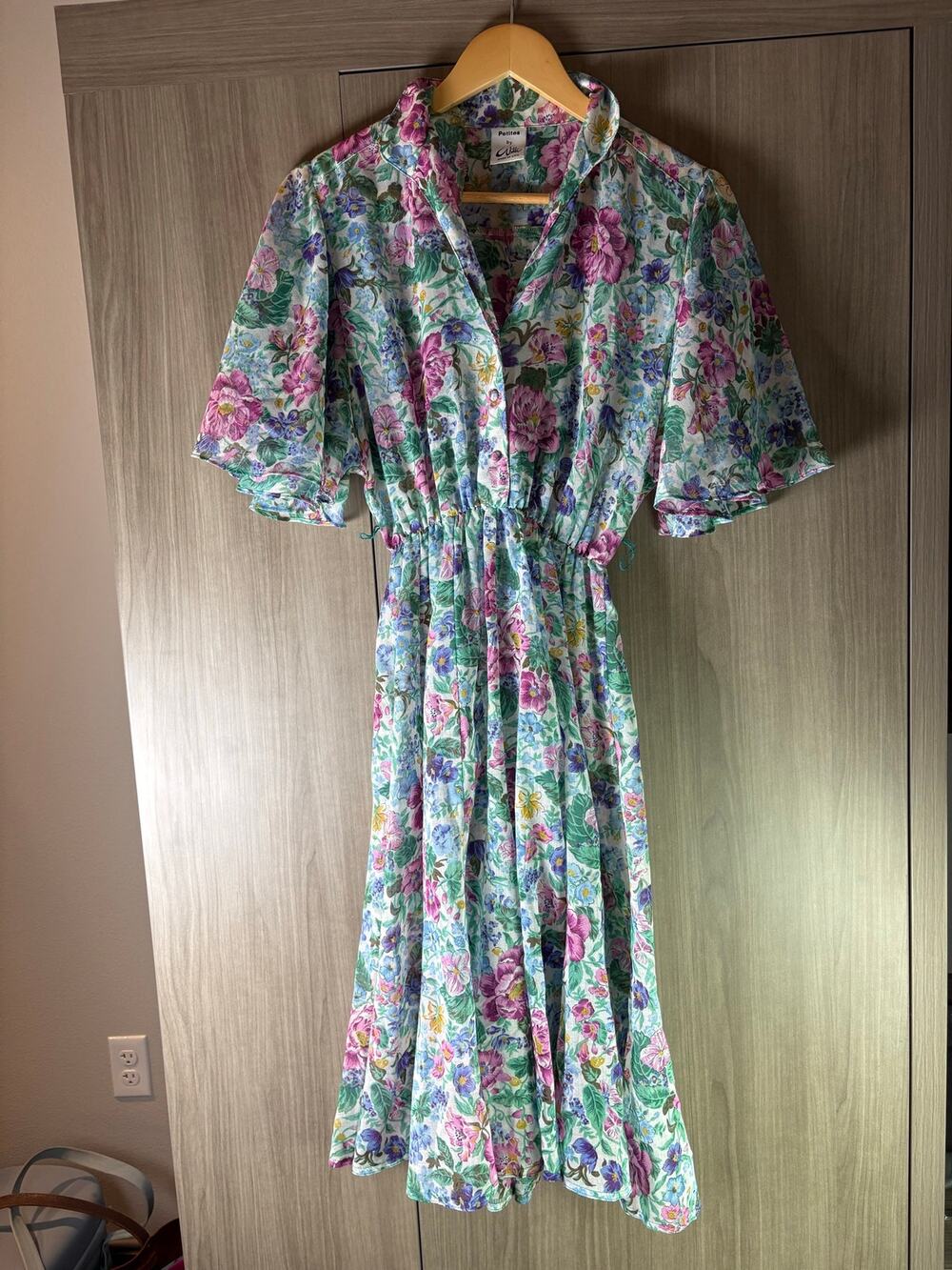 Petites by Willi Made in the USA vintage 1980s women's floral dress